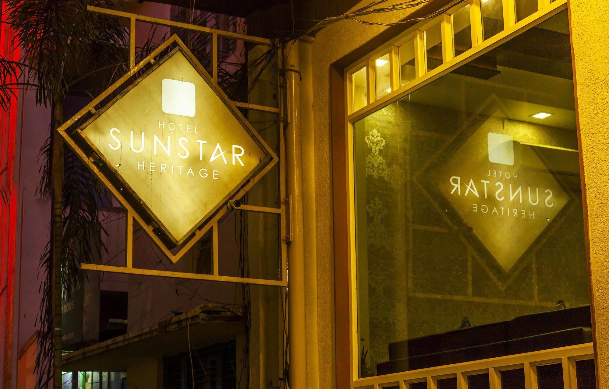 Hotel Sunstar Heritage Нью-Дели Экстерьер фото